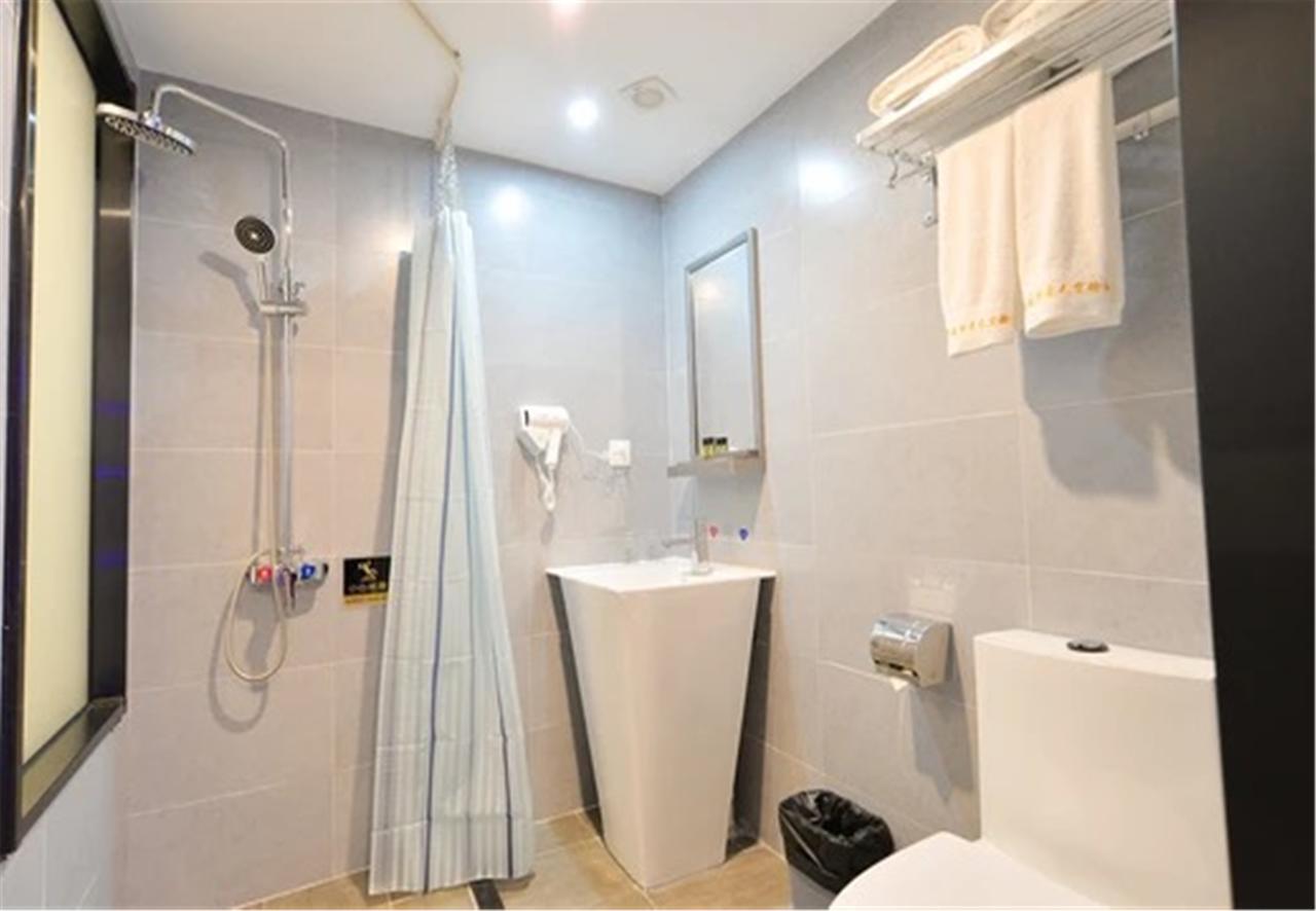 Zhuhai Dreamers Capsule Hotel Exterior photo